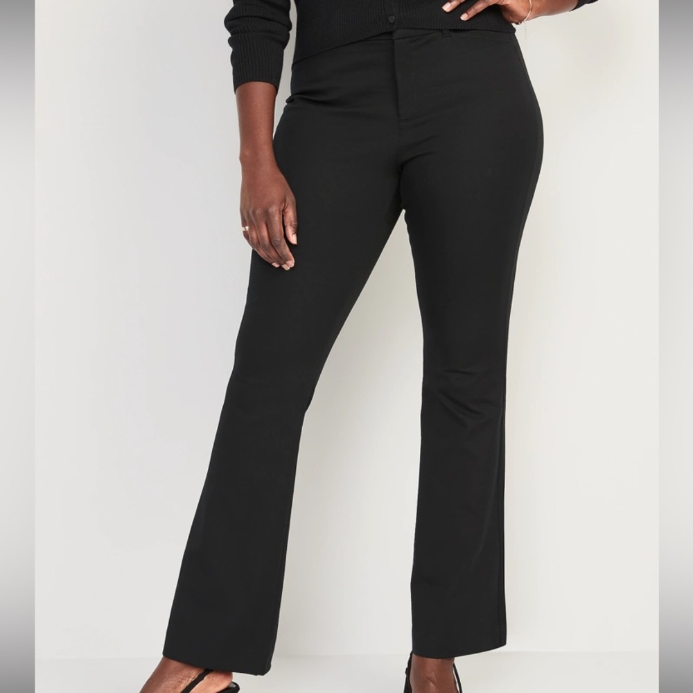 Old Navy High Rise Pixie Flare Pants 8 Petite